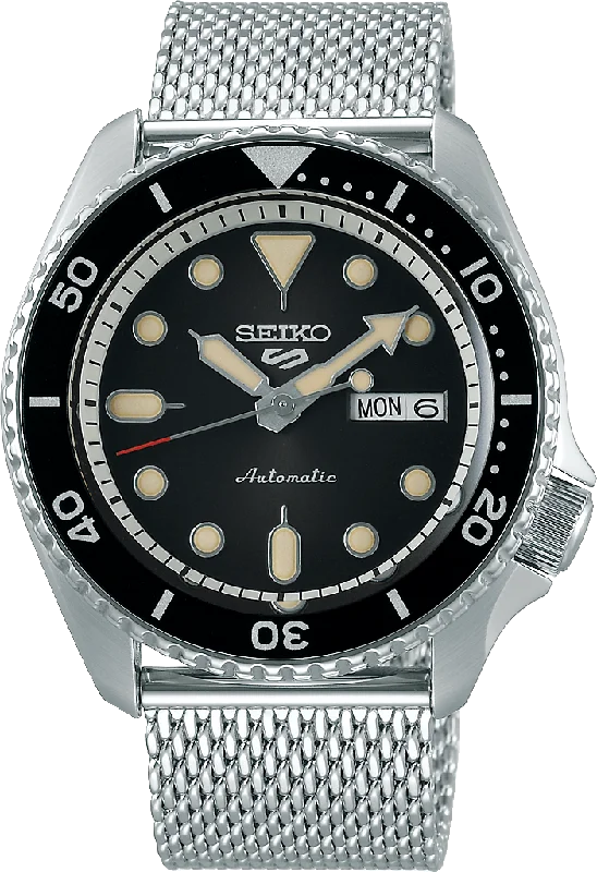 Seiko 5 Sports Watch SRPD73K