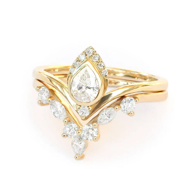 classic platinum engagement rings -Pear Diamond Unique Chevron Engagement Set, Atyasha + Hermes ♥