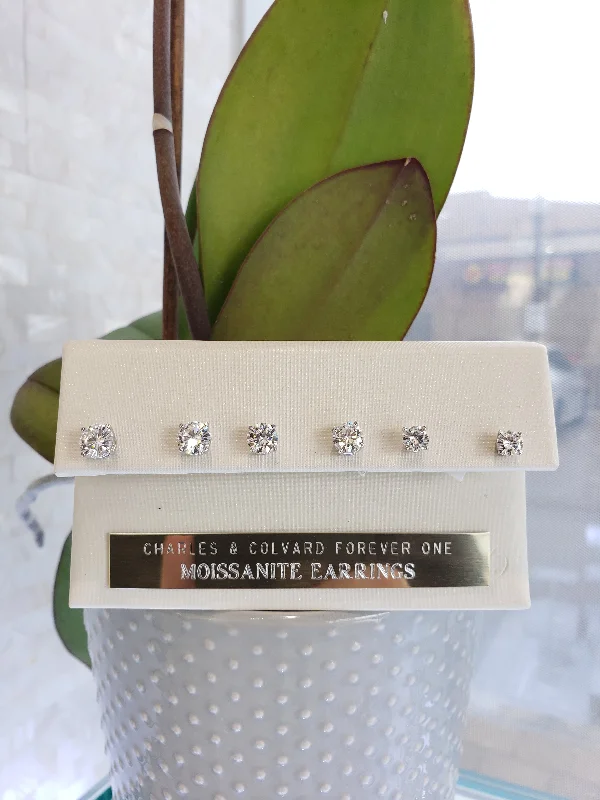 chic earrings for women -Moissanite Stud Earrings - Forever one DEF color - 3 sizes available