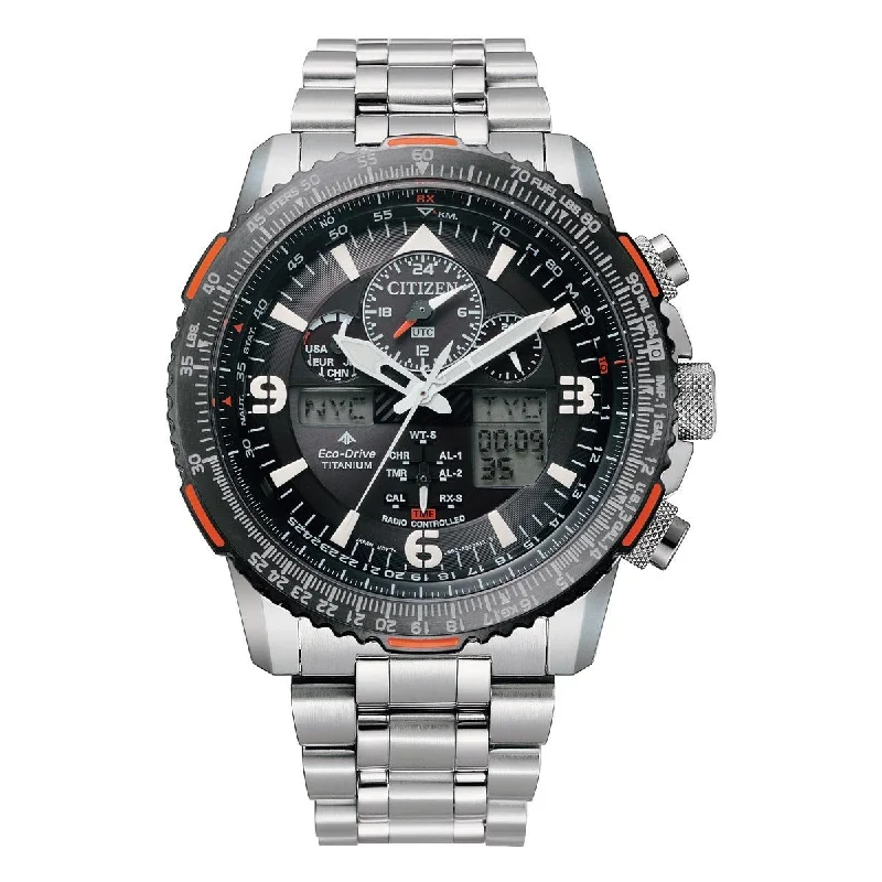 CTIZEN PROMASTER SUPER TITANIUM CHRONO BLACK FACE CASE SILVER BAND